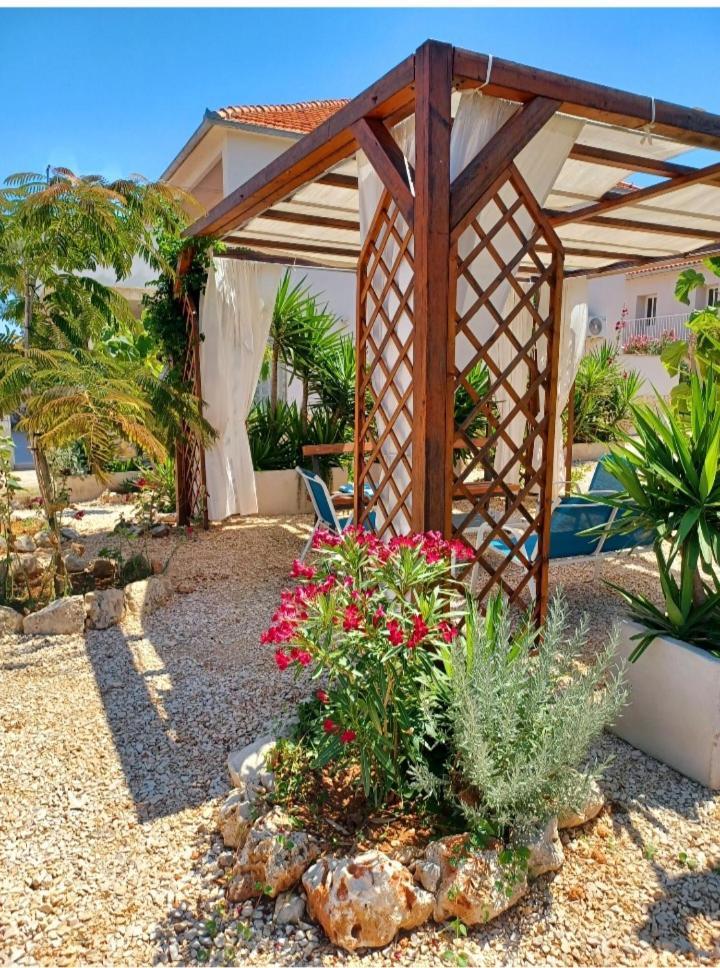House Gita Mrljane Exterior foto